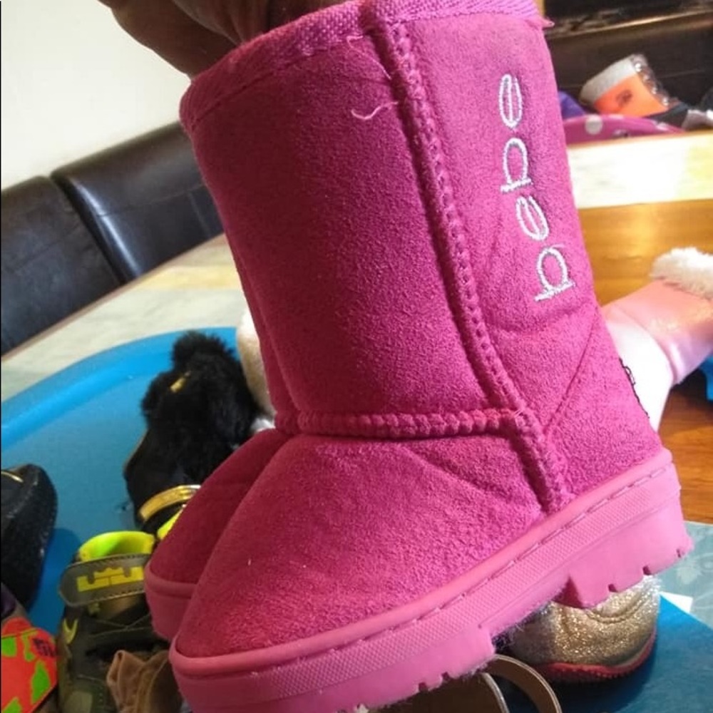 Pink girls BeBe boots